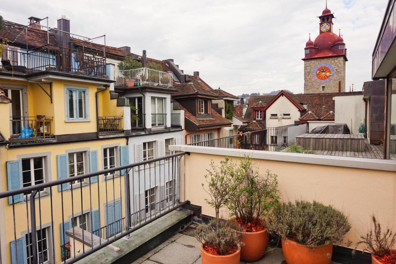 Hitrental Chapel Bridge Luzern